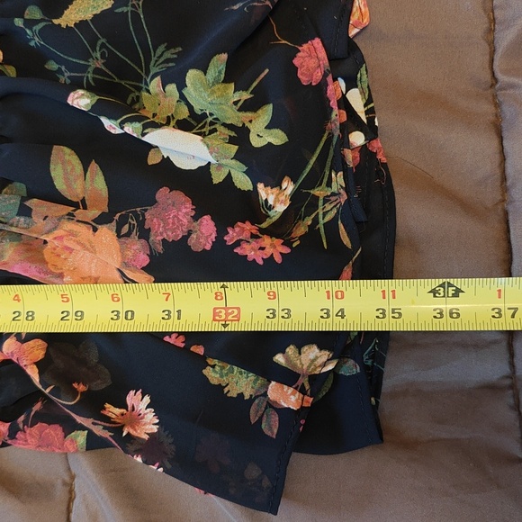 Floral Ruffle Dress CeCe - Picture 10 of 12